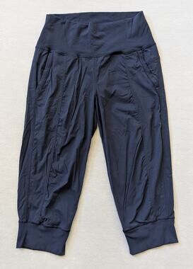 lululemon In Flux Crop Navy Blue Size 10